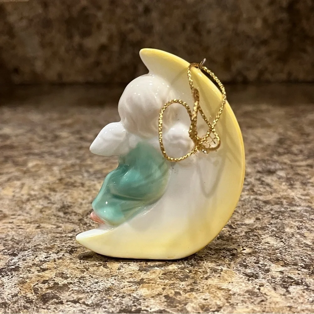 Vintage 1986 Angel sitting in Moon Christmas Ornament